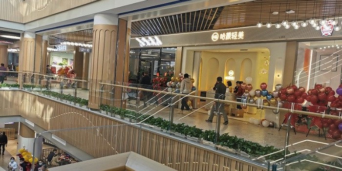 要定制鋁單板找什么樣的鋁單板廠家靠譜，中滬世業(yè)帶你必坑